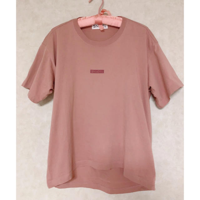 SNIDEL(スナイデル)のSNIDEL ロゴTシャツ ピンク レディースのトップス(Tシャツ(半袖/袖なし))の商品写真