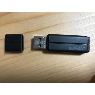 バッファロー(Buffalo)のバッファロー BUFFALO USBメモリ 16G RUF3-WB16G-BK(PC周辺機器)