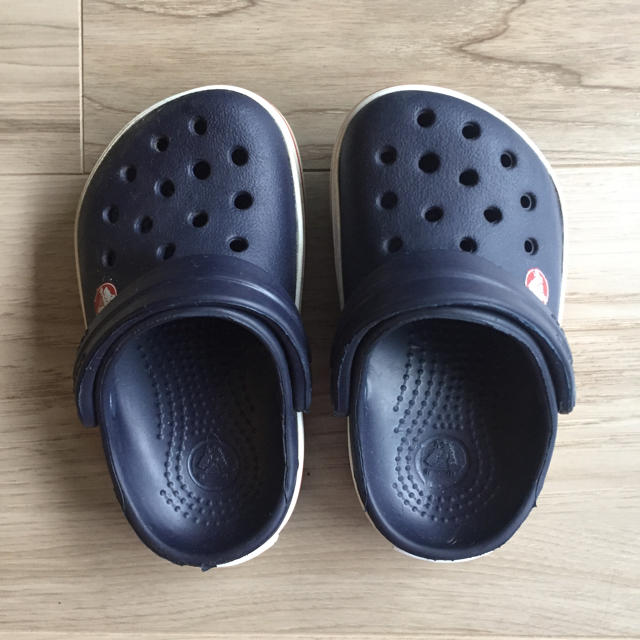 crocs(クロックス)のクロックス サンダル キッズ/ベビー/マタニティのベビー靴/シューズ(~14cm)(サンダル)の商品写真