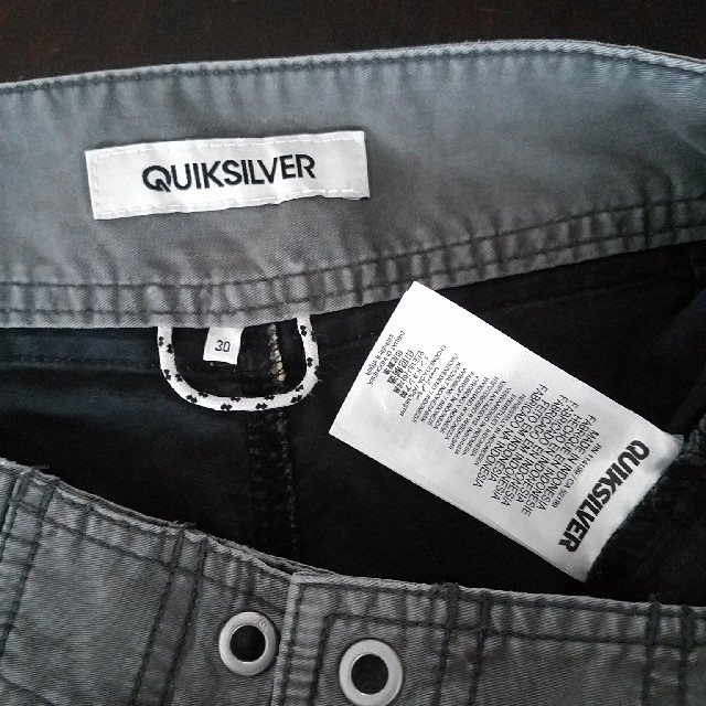 QUIKSILVER(クイックシルバー)のクイックシルバー QUIKSILVER ショートパンツ メンズのパンツ(ショートパンツ)の商品写真