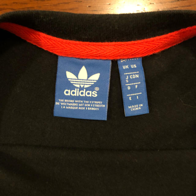 adidas(アディダス)のアディダス ショート丈Ｔシャツ レディースのトップス(Tシャツ(半袖/袖なし))の商品写真