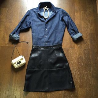 ザラ(ZARA)のZARA フェイクレザースカート(ひざ丈スカート)