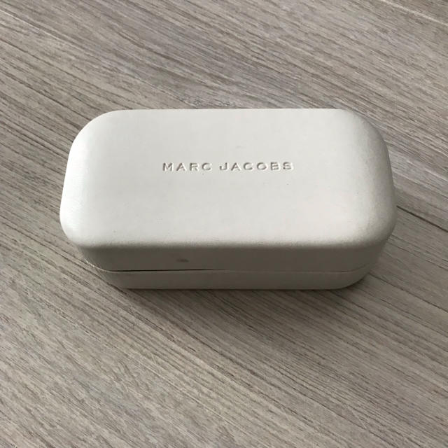 MARC JACOBS(マークジェイコブス)のマークジェイコブス サングラス レディースのファッション小物(サングラス/メガネ)の商品写真