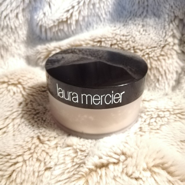 laura mercier(ローラメルシエ)の🌷laura mercier🌷パウダー🌷 コスメ/美容のベースメイク/化粧品(フェイスパウダー)の商品写真