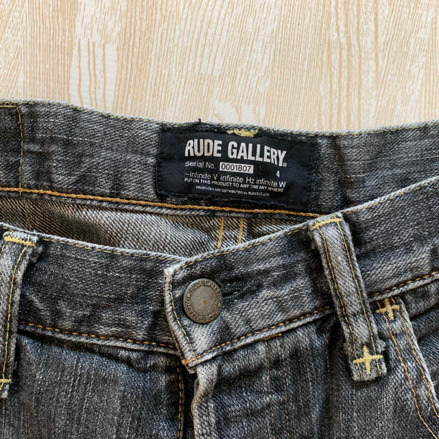 RUDE GALLERY(ルードギャラリー)のルードギャラリー ジーンズ メンズのパンツ(デニム/ジーンズ)の商品写真