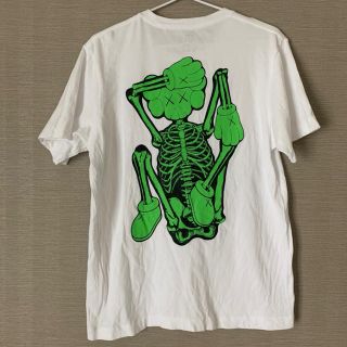 ユニクロ(UNIQLO)の【値下げ！】 UT kaws カウズ 初期 コラボ TEE 美品(Tシャツ/カットソー(半袖/袖なし))