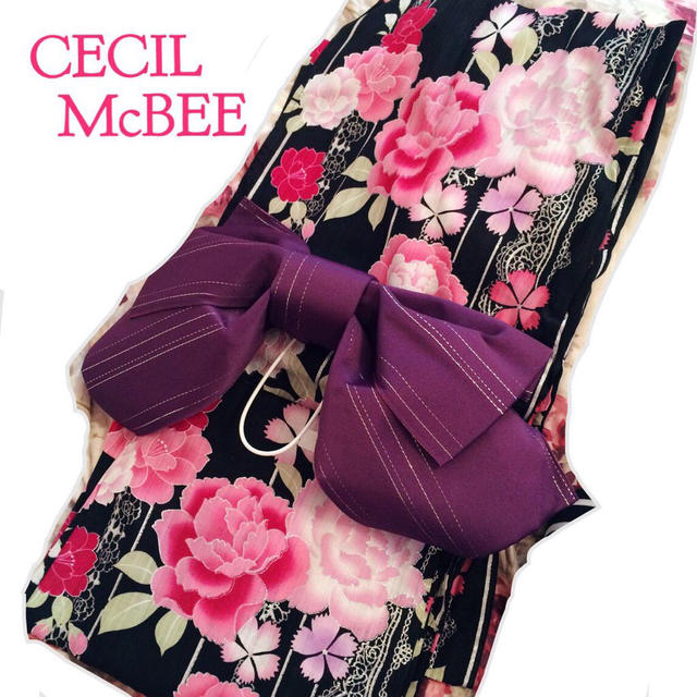 CECIL McBEE(セシルマクビー)のCECIL 花柄浴衣☆ レディースの水着/浴衣(浴衣)の商品写真