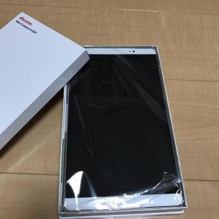 エヌティティドコモ(NTTdocomo)のdocomo drab Compact d-02H(タブレット)