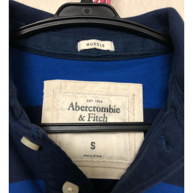 Abercrombie&Fitch(アバクロンビーアンドフィッチ)の美品★アバクロ ポロシャツ Sサイズ メンズのトップス(ポロシャツ)の商品写真