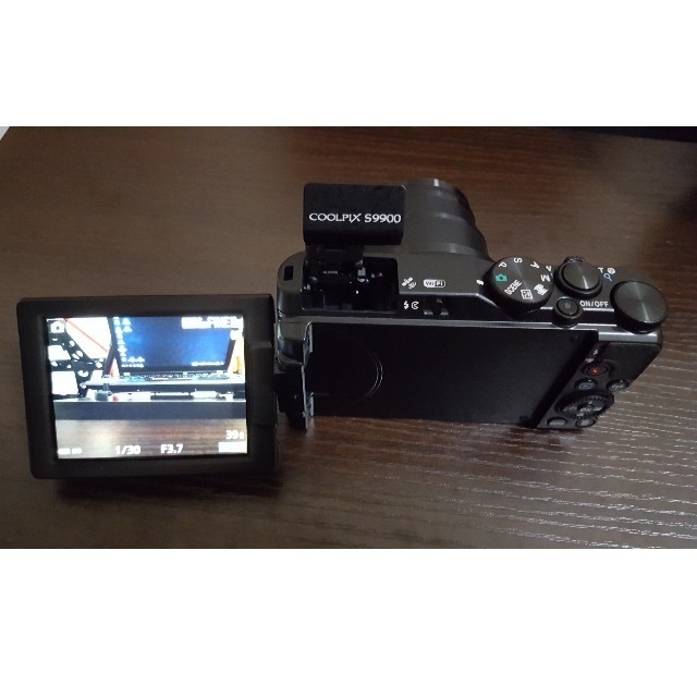 Nikon COOLPIX S9900 Nikon COOLPIX S9900