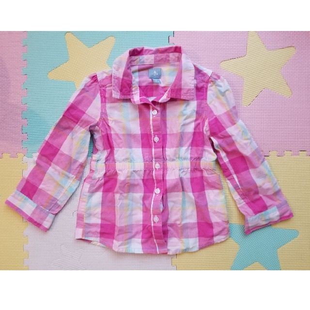 babyGAP(ベビーギャップ)の☆GAP☆ピンクチェックシャツ95 キッズ/ベビー/マタニティのキッズ服女の子用(90cm~)(ブラウス)の商品写真