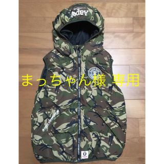 アベイシングエイプ(A BATHING APE)のAAPE BY A BATHING APE  エイプ ダウンベストM 美品(ダウンベスト)