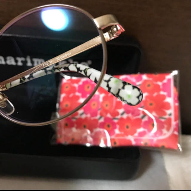 marimekko(マリメッコ)のマリメッコ ブルーライトカットメガネ レディースのファッション小物(サングラス/メガネ)の商品写真