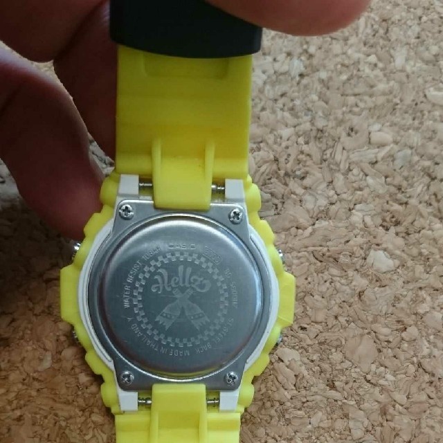 G-SHOCK(ジーショック)のジーショック 美品 イエロー レア メンズの時計(腕時計(デジタル))の商品写真