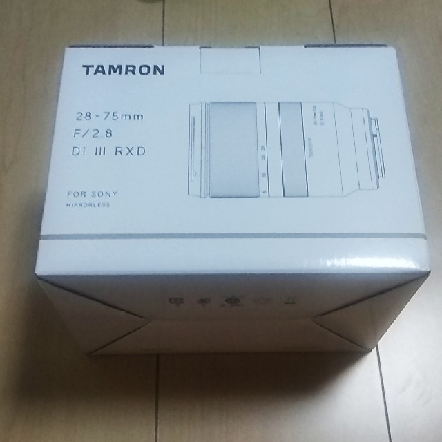 Tamron 28-75mm f2.8 Di III RXD 新品未開封レンズ(ズーム)