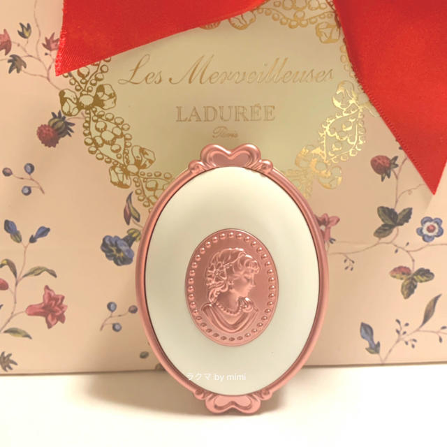 LADUREE(ラデュレ)のラスト1点 未使用 リミテッドケース LADUREE コスメ/美容のベースメイク/化粧品(チーク)の商品写真