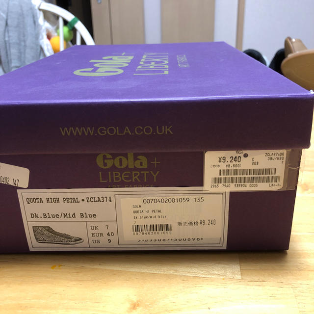 Gola(ゴーラ)のリバティー柄ハイカットスニーカー レディースの靴/シューズ(スニーカー)の商品写真