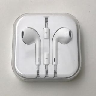 アイフォーン(iPhone)のイヤホン(ヘッドフォン/イヤフォン)