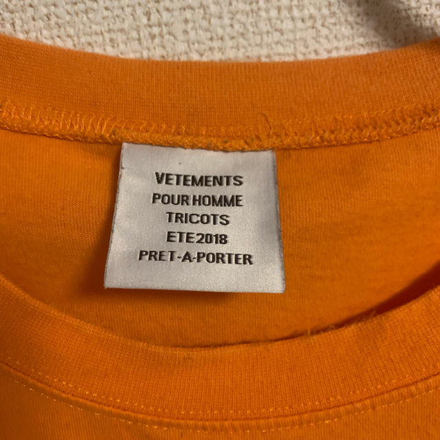 vetements STAFF Tシャツ