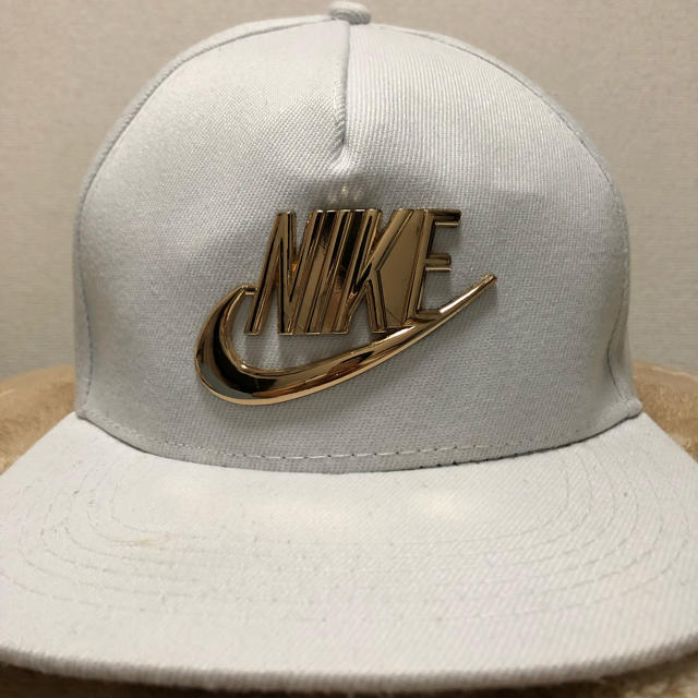 NIKE(ナイキ)のNIKE ストリートキャップ メンズの帽子(キャップ)の商品写真