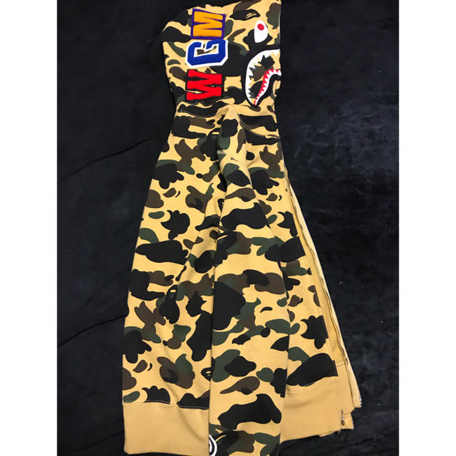 の商品一覧 A BATHING APE シャークパーカー 1st イエローカモ