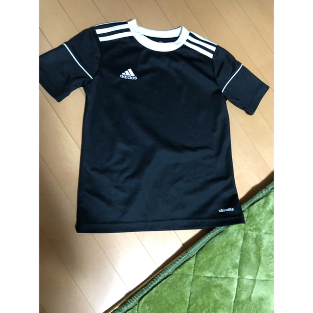 adidas(アディダス)のふく様専用 adidasプラクティスTシャツ140セット スポーツ/アウトドアのサッカー/フットサル(ウェア)の商品写真