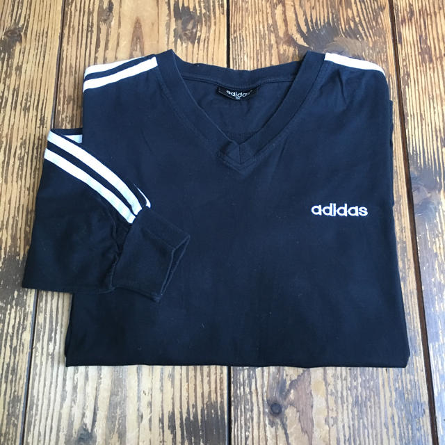 adidas(アディダス)の90’s adidas ロンT ブラック L 古着 ストリート メンズのトップス(Tシャツ/カットソー(七分/長袖))の商品写真