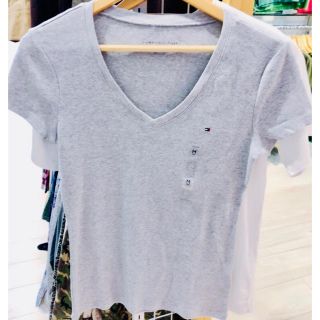 トミーヒルフィガー(TOMMY HILFIGER)の新品未使用☆レディース TOMMY HILFIGER Tシャツ (Tシャツ(半袖/袖なし))