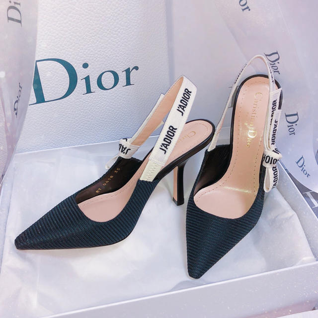 Christian Dior - Christian Dior♡新品未使用♡パンプスの通販 by coco's shop｜クリスチャン