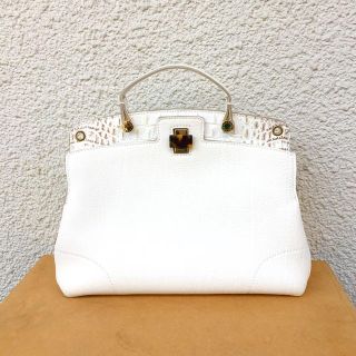 フルラ(Furla)のおはな様専用フルラ美品バッグパイパー(ハンドバッグ)