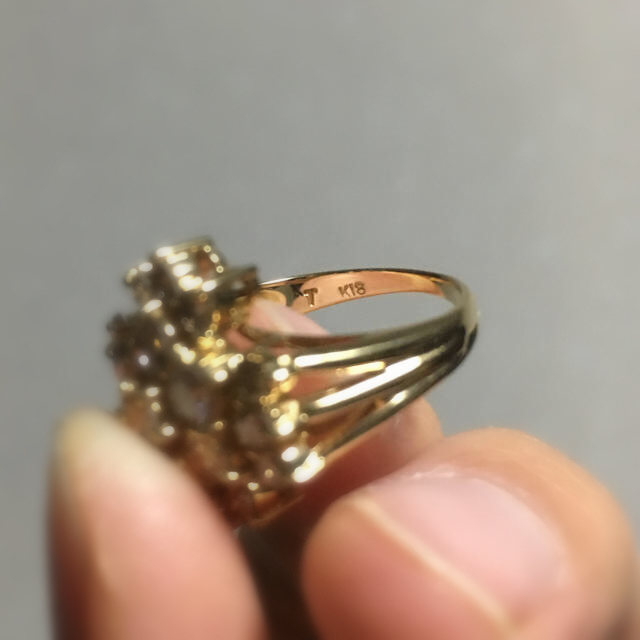 天然ダイヤモンドリング K18 YG イエローゴールド  レディースのアクセサリー(リング(指輪))の商品写真