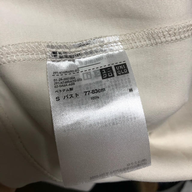 UNIQLO(ユニクロ)のUNIQLO クルーネックTワンピース ナチュラルS レディースのワンピース(ひざ丈ワンピース)の商品写真