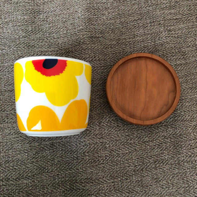 marimekko(マリメッコ)のmarimekko ラテマグ 限定 ウニッコ 50th インテリア/住まい/日用品のキッチン/食器(グラス/カップ)の商品写真