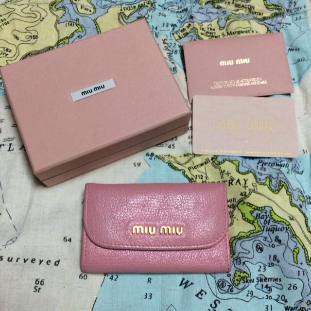 miumiu♡キーケース