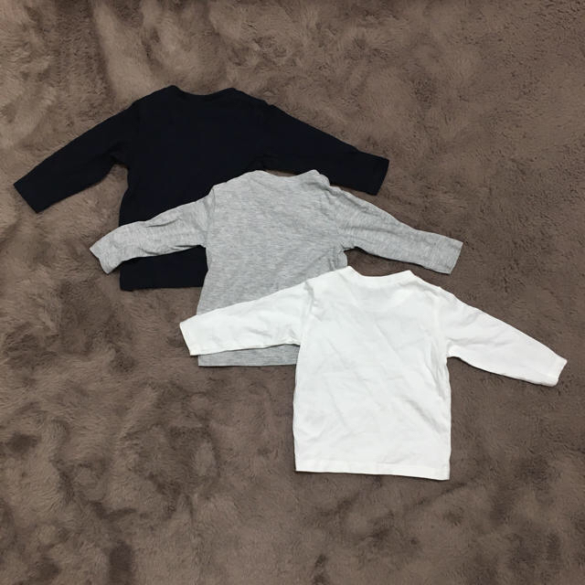 H&M(エイチアンドエム)のH&M ベビー 無地Tシャツ3色セット キッズ/ベビー/マタニティのベビー服(~85cm)(Ｔシャツ)の商品写真
