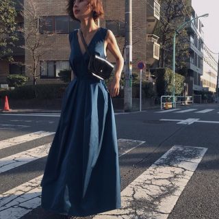 アメリヴィンテージ(Ameri VINTAGE)の！6/16まで値下げ中！AMERI ◆LADY TUCK FLARE DRESS(ロングワンピース/マキシワンピース)