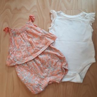 ベビーギャップ(babyGAP)のbaby GAP 70㎝　orange♡ロンパースセット♡(ロンパース)