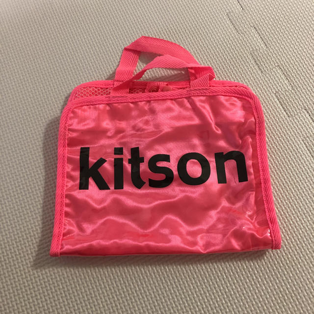 KITSON(キットソン)のkitson マルチポーチ レディースのファッション小物(ポーチ)の商品写真