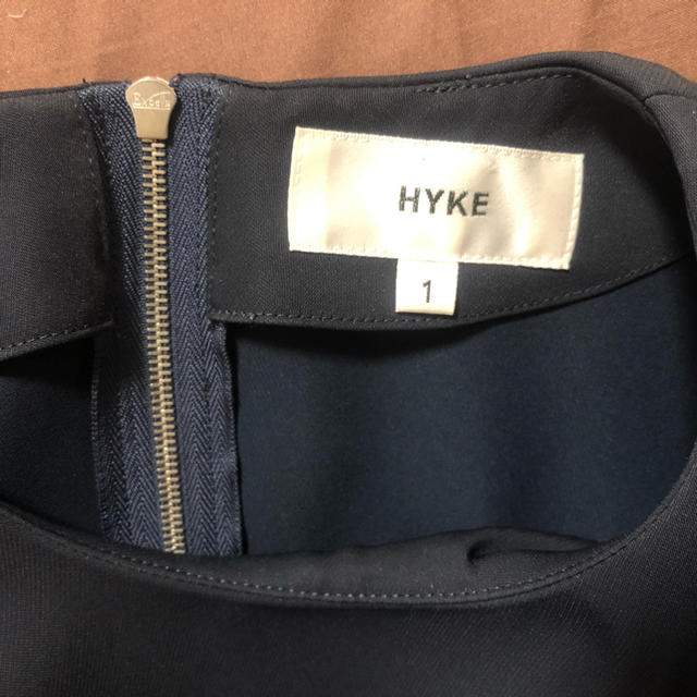 HYKE(ハイク)のHYKE ハーフスリーブブラウス 1 レディースのトップス(シャツ/ブラウス(半袖/袖なし))の商品写真