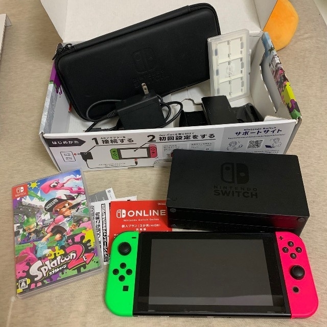 Nintendo Switch(ニンテンドースイッチ)の
NintendoSwitch スプラトゥーン2セットｵﾝﾗｲﾝ3ヶ月無料券付 エンタメ/ホビーのゲームソフト/ゲーム機本体(家庭用ゲーム機本体)の商品写真