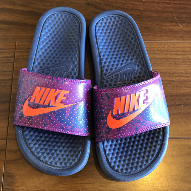 NIKE(ナイキ)のベナッシ☺︎ レディースの靴/シューズ(ビーチサンダル)の商品写真