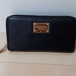 マイケルコース(Michael Kors)の週末迄値下げMICHAEL KORS　長財布(財布)