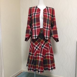 ヴィヴィアンウエストウッド(Vivienne Westwood)のヴィヴィアン ジャケットのみのバラ売り(ノーカラージャケット)