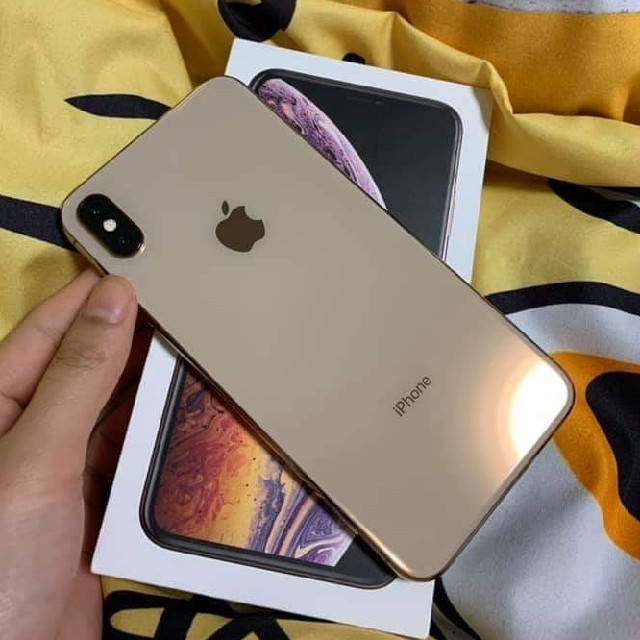 iphone xsmax 512 gb docomo