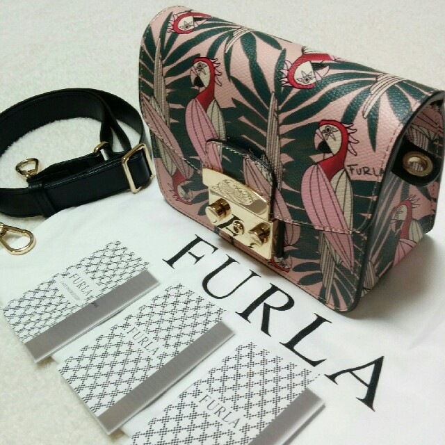 超レアデザイン★FURLA ショルダーバッグ