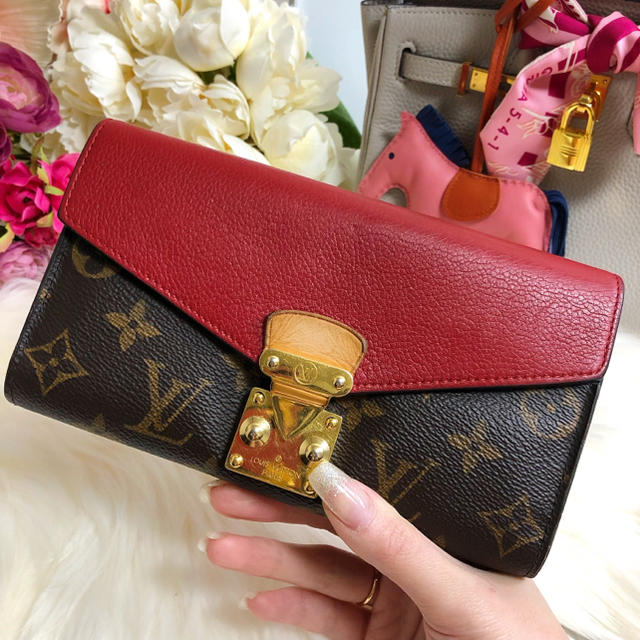 レディースLOUIS VUITTON ルイヴィトン モノグラム 長財布 パラス 赤