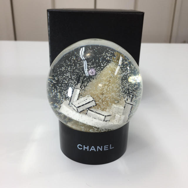 CHANEL シャネル ショッパー スノードーム