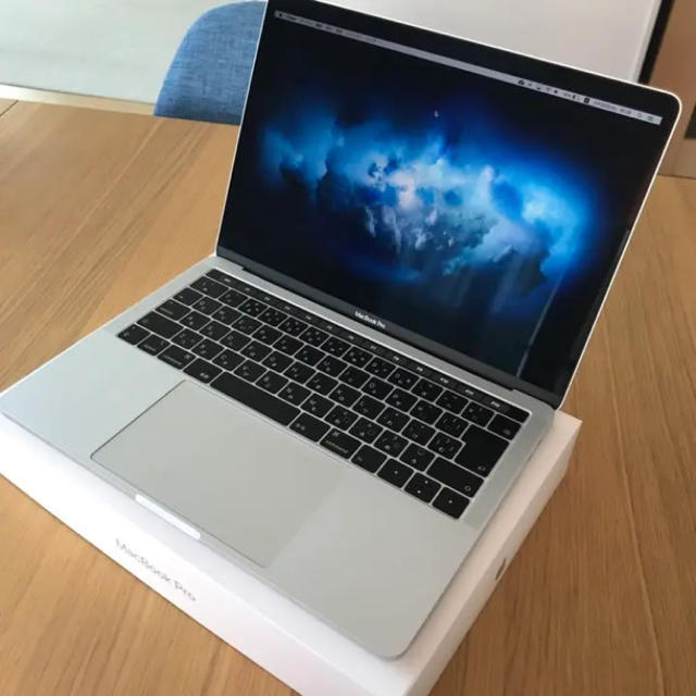 Apple - MacBook Pro 13インチ MR9V2J/A シルバーの通販 by R's shop