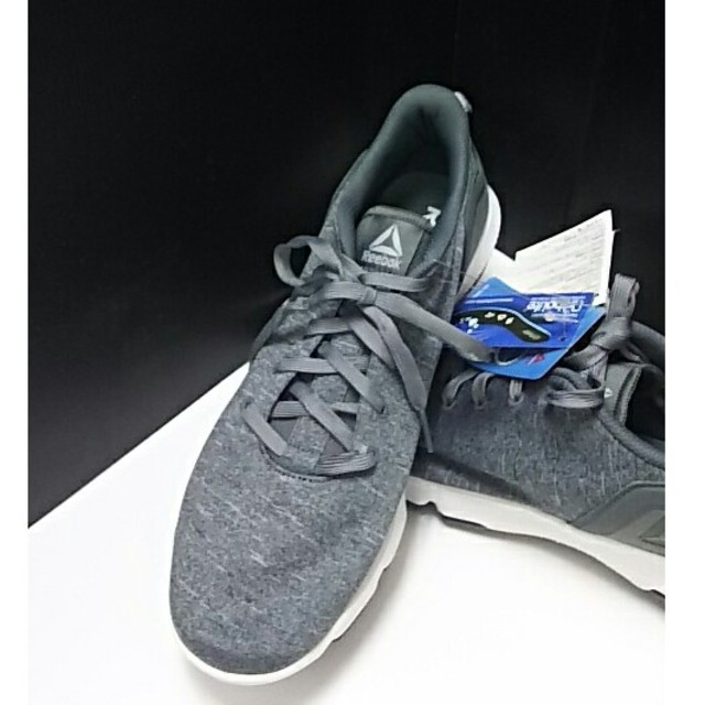 Reebok(リーボック)の最値定価1万!新品!ﾘｰﾎﾞｯｸ ｸﾗｳﾄﾞﾗｲﾄﾞDMX高級ｽﾆｰｶｰ 29 メンズの靴/シューズ(スニーカー)の商品写真