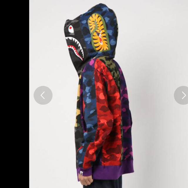 A BATHING APE(アベイシングエイプ)のape bape mix camo crazy shark hoodie XL メンズのトップス(パーカー)の商品写真